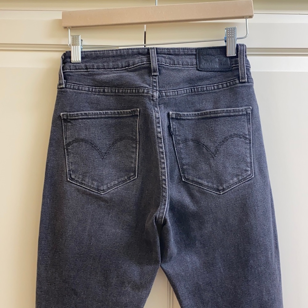 Levi Jeans Size 26